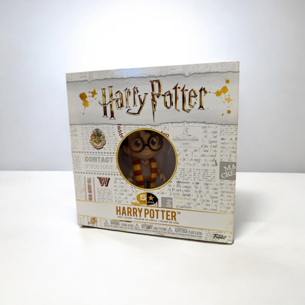 Harry Potter (Scarf) 5 Star Funko Pop